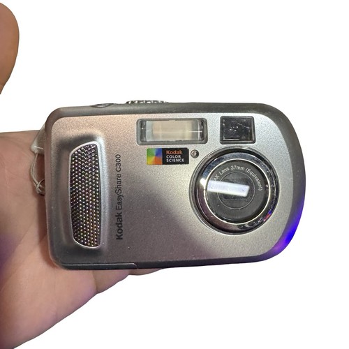 Fotocamera digitale compatta